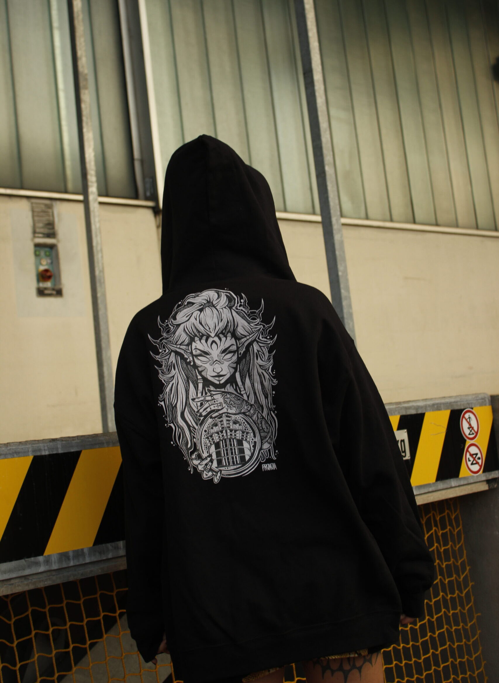 Bass Predictions Heavy Blend Zip Hoodie - Image 2